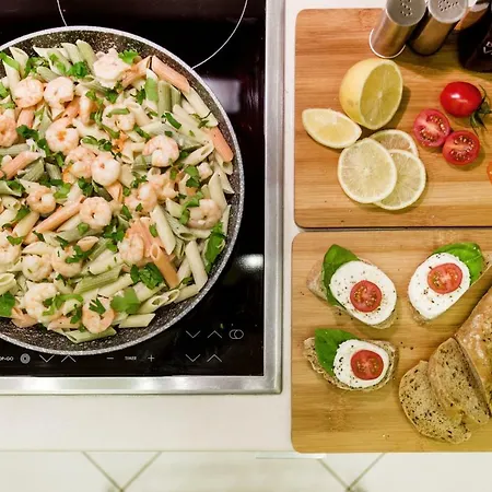 Downtown Design Flat *